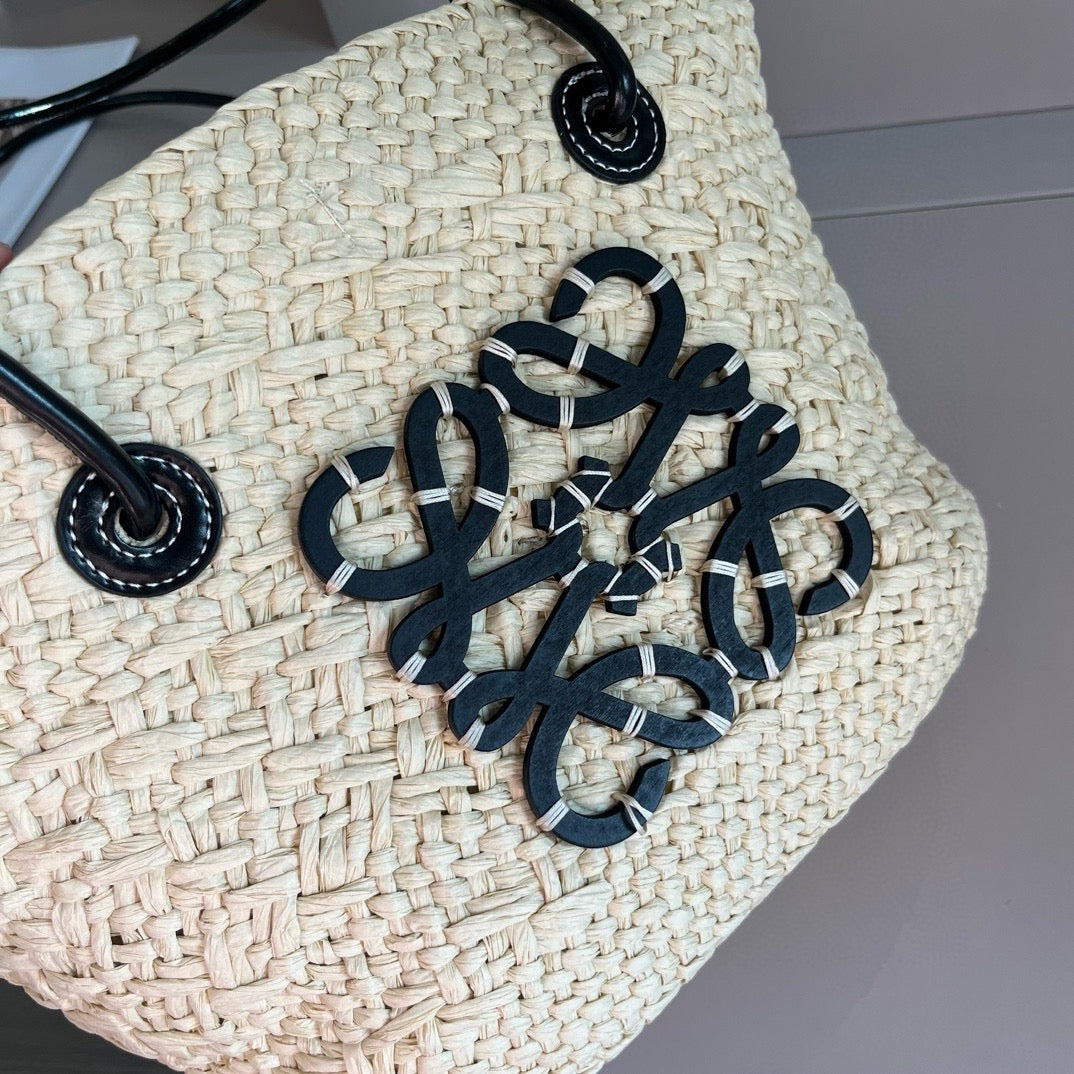 L Beach Bag