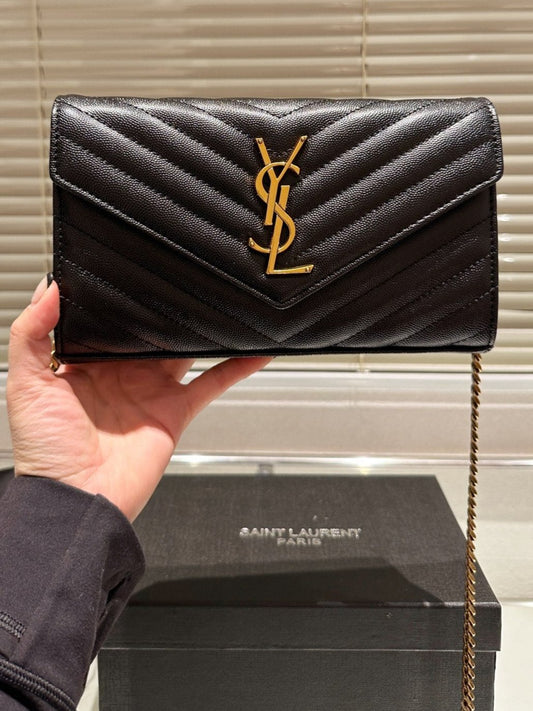 SL Black Clutch 23cm