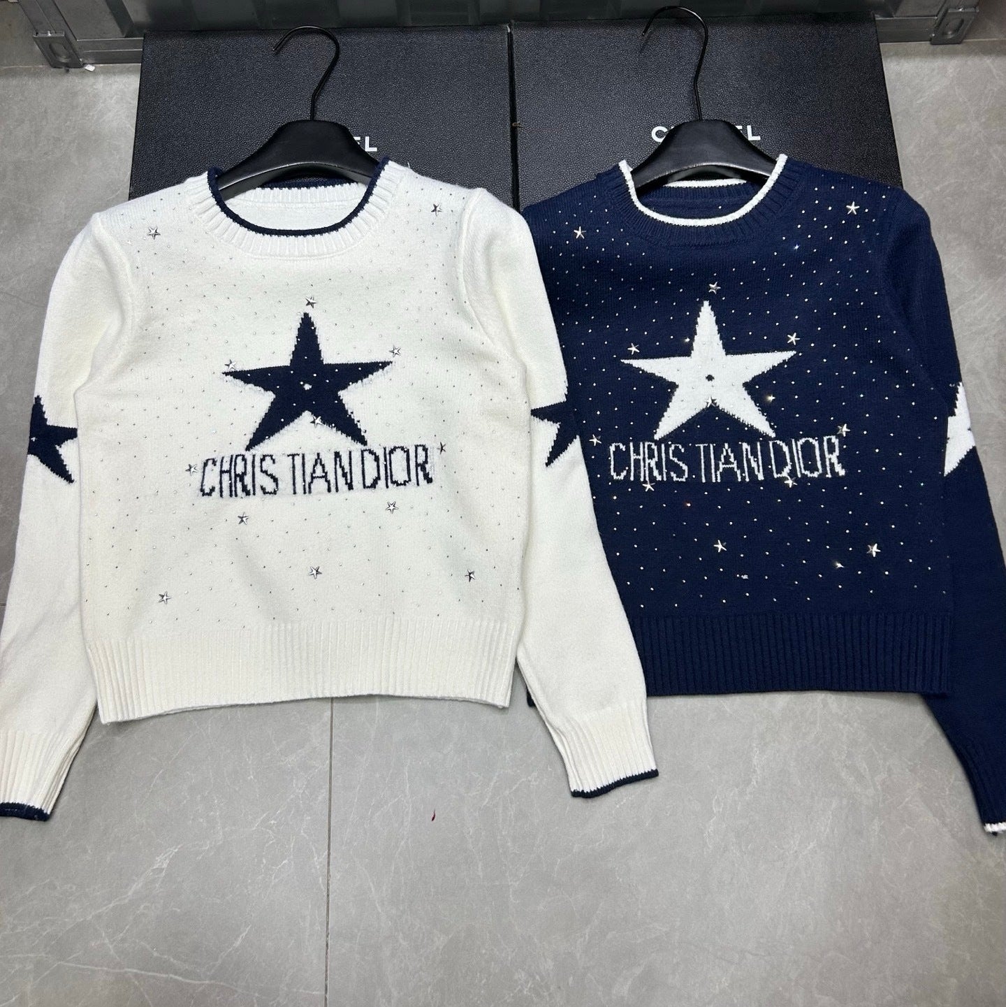 Navy / White Jumper